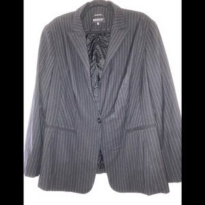 Jones New York stretch pin-striped blazer